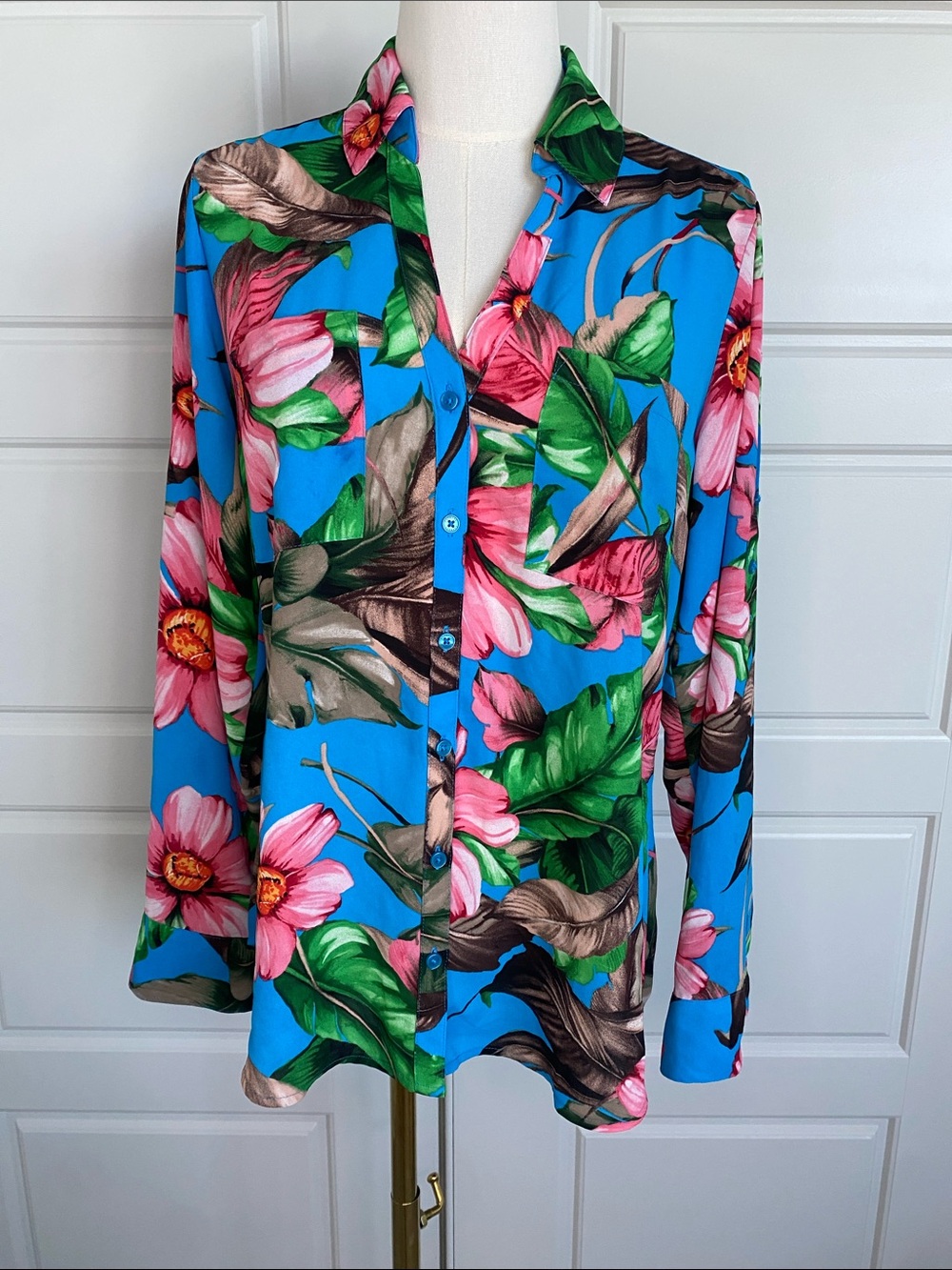 Express Portofino Shirt Medium Slim Fit Blue Pink Tropical Floral Button Down